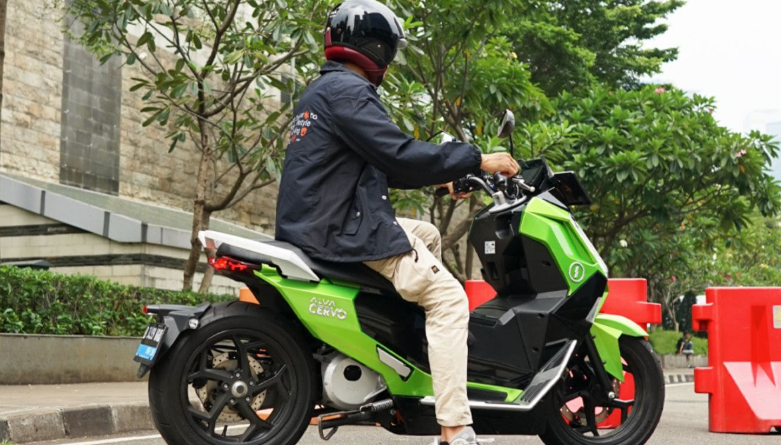 Motor Listrik Jarak Jauh